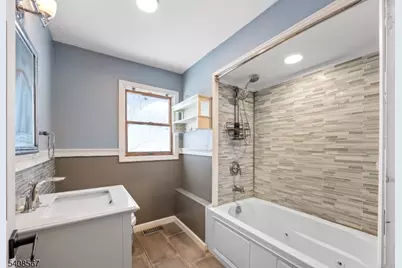 50 E Shore Dr, Vernon, NJ 07462 - Photo 12