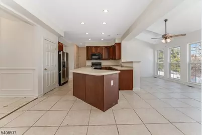 215 Kuhl Rd, Raritan Township, NJ 08822 - Photo 6