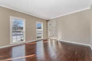 215 Kuhl Rd, Raritan Township, NJ 08822 - Photo 12