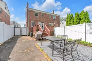 1355 Hamilton St, Elizabeth, NJ 07208 - Photo 22