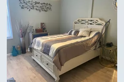 37 Edison St, Bloomfield, NJ 07003 - Photo 2