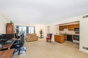 61 Westchester Terrace, Clinton Township, NJ 08801 - Photo 12