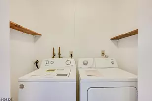 4 Deborah Ct, Robbinsville Township, NJ 08691 - Photo 32