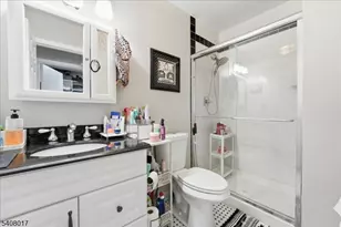 159 Henderson Pl, East Windsor Township, NJ 08520 - Photo 20