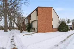 159 Henderson Pl, East Windsor Township, NJ 08520 - Photo 32