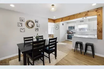 24 Plaza Dr, Hampton Township, NJ 07860 - Photo 6