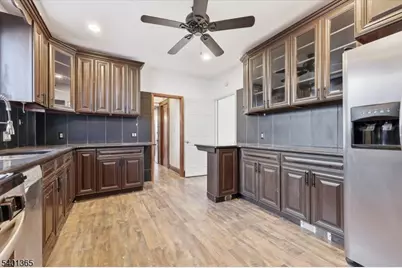 274 Crawford Ter #1, Union Township, NJ 07083 - Photo 6