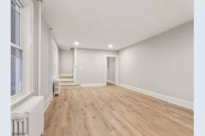 895-901 Port Reading Ave #2, Woodbridge Township, NJ 07064 - Photo 2