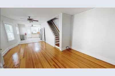 40 Dunnell Rd #1, Maplewood, NJ 07040 - Photo 2