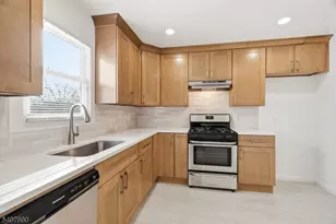 114 Grove St, Roselle Park, NJ 07204 - Photo 2