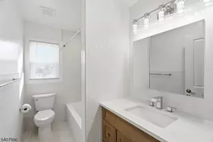 114 Grove St, Roselle Park, NJ 07204 - Photo 10