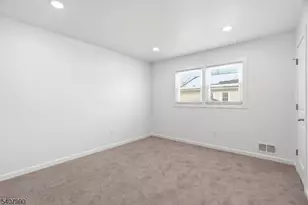 114 Grove St, Roselle Park, NJ 07204 - Photo 8