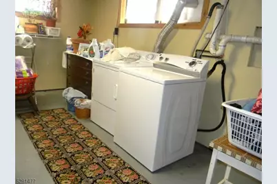 34 Ahnert Ave, North Haledon, NJ 07508 - Photo 16