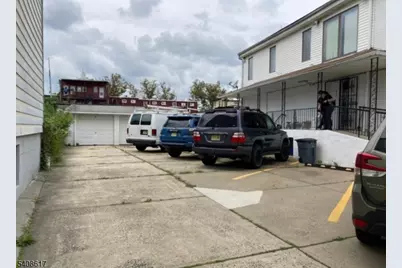 137-139 Prospect St, Newark, NJ 07105 - Photo 2