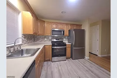 94 Palm St #1, Newark, NJ 07106 - Photo 16