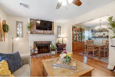 399 Martin Rd, Union Township, NJ 07083 - Photo 6