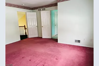 1802 Scarlett Dr, Washington Township, NJ 07840 - Photo 16