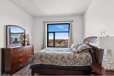 1 Carriage City Plz #1707, Rahway, NJ 07065 - Photo 22