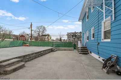 274 Greylock Pkwy, Belleville, NJ 07109 - Photo 12