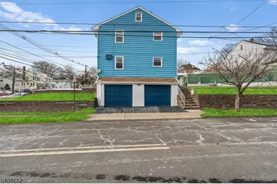 274 Greylock Pkwy, Belleville, NJ 07109 - Photo 4