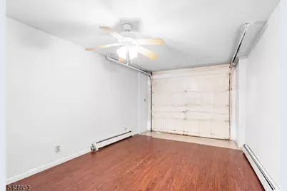 274 Greylock Pkwy, Belleville, NJ 07109 - Photo 28