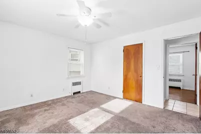 274 Greylock Pkwy, Belleville, NJ 07109 - Photo 14