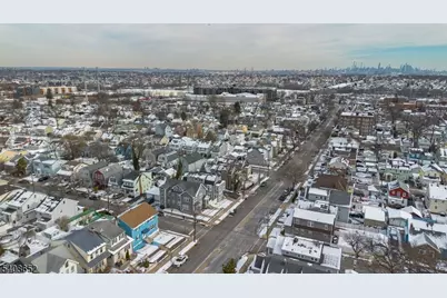 274 Greylock Pkwy, Belleville, NJ 07109 - Photo 44