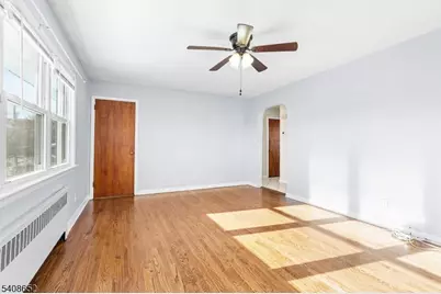 274 Greylock Pkwy, Belleville, NJ 07109 - Photo 38