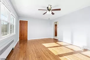 274 Greylock Pkwy, Belleville, NJ 07109 - Photo 38