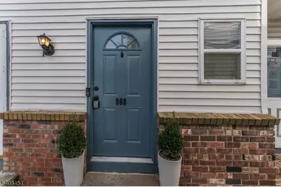 908 Reed Ct, Raritan Township, NJ 08822 - Photo 1