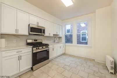 137 Hammond Ave, Passaic, NJ 07055 - Photo 14