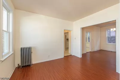 137 Hammond Ave, Passaic, NJ 07055 - Photo 6