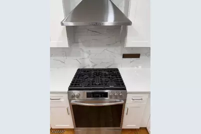 586 N 11th St, Newark, NJ 07107 - Photo 42