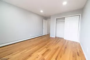 586 N 11th St, Newark, NJ 07107 - Photo 8