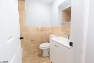 586 N 11th St, Newark, NJ 07107 - Photo 14