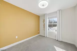 7 Moreno Pl, Wharton, NJ 07885 - Photo 10