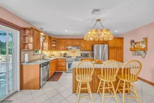 18 Mountainview Dr, Clifton, NJ 07013 - Photo 16