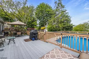 18 Mountainview Dr, Clifton, NJ 07013 - Photo 4