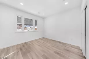 811 Jackson Ave, Linden, NJ 07036 - Photo 8