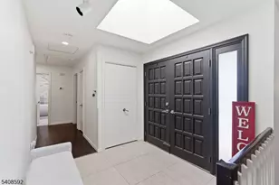 433 Chase Ave, Lyndhurst Township, NJ 07071 - Photo 4