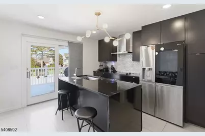 433 Chase Ave, Lyndhurst Township, NJ 07071 - Photo 8