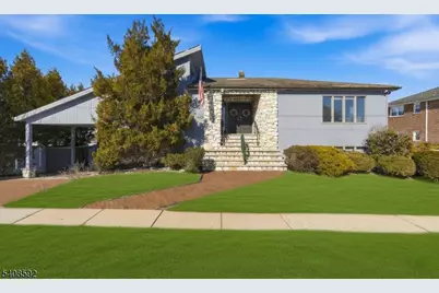 433 Chase Ave, Lyndhurst Township, NJ 07071 - Photo 2