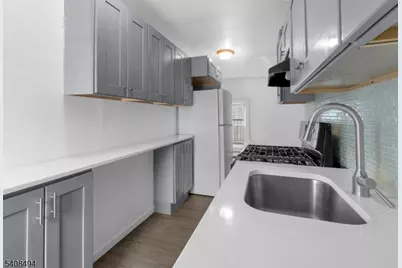 25 Kingsley St, West Orange Township, NJ 07052 - Photo 1