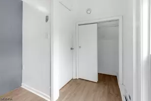 25 Kingsley St, West Orange Township, NJ 07052 - Photo 8