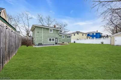 1022 Frank St, Roselle, NJ 07203 - Photo 28