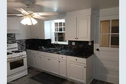 16 Hughes Pl, Little Falls Township, NJ 07424 - Photo 6