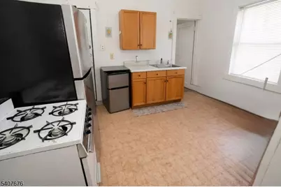 83 Jay St, Newark, NJ 07103 - Photo 6