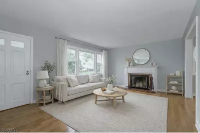 20 Bennington Rd, Livingston, NJ 07039 - Photo 2