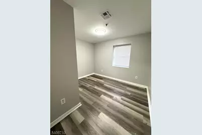 40-42 Hinsdale Pl, Newark, NJ 07104 - Photo 12