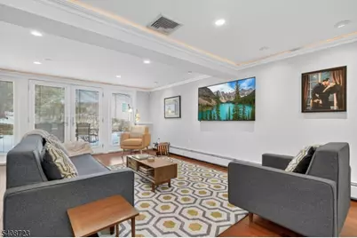 90 Birchwood Ter, Wayne, NJ 07470 - Photo 6